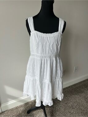 American Eagle Outfitters White Eyelet Tiered Dress